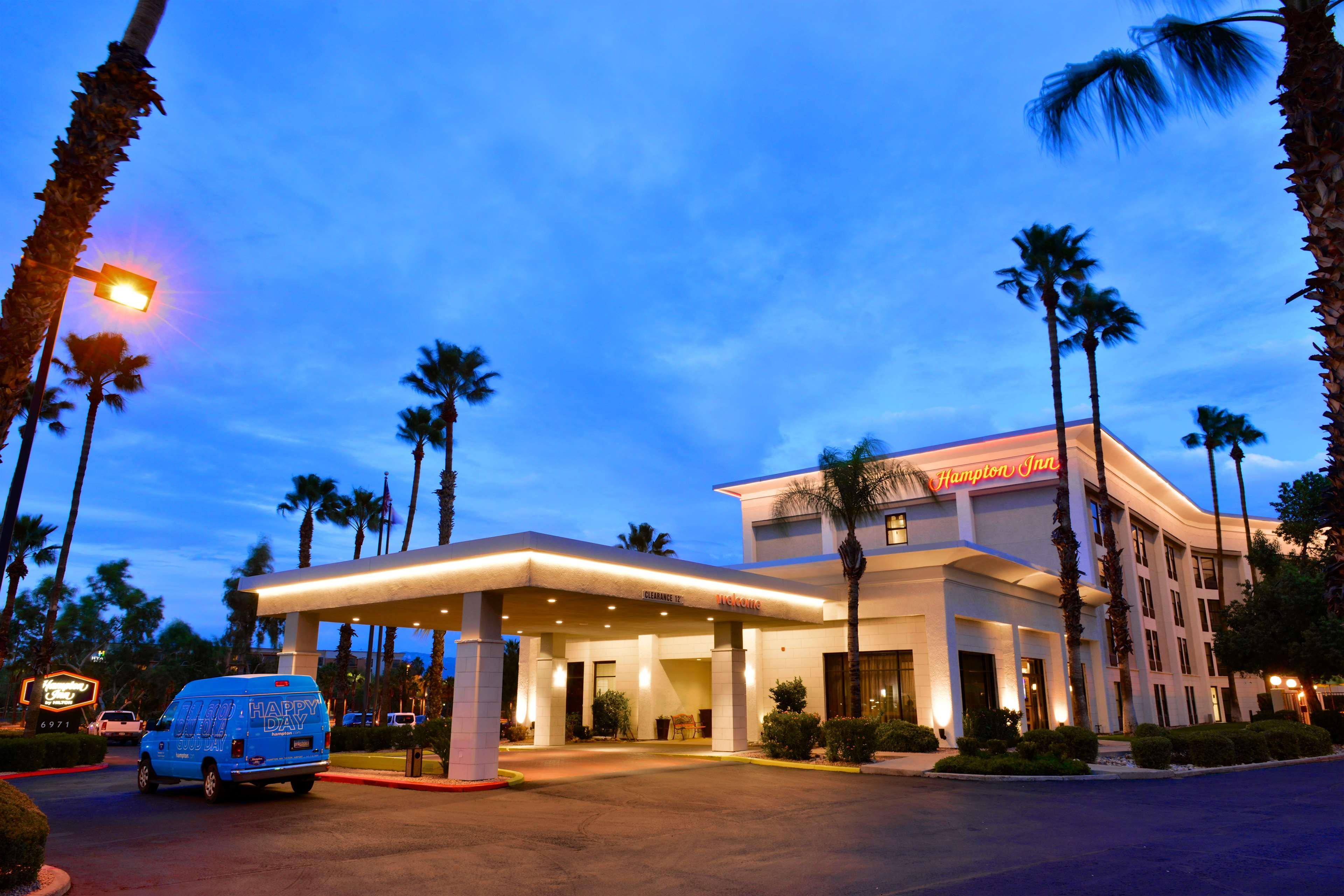 Hampton Tucson-airport 3*